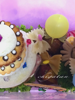 サンドイッチのバースデーケーキ弁当-レシピのメイン写真