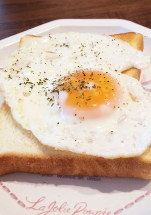 目玉焼きトースト☆-レシピのメイン写真