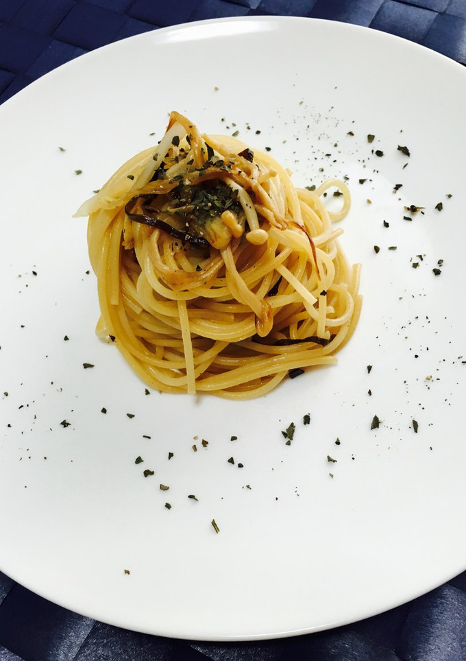 【パスタ】玉ねぎとエノキのバター醤油-レシピのメイン写真