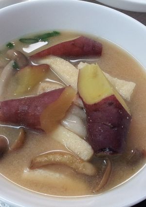 ホクホク♪さつまいものお味噌汁：胡麻風味-レシピのメイン写真