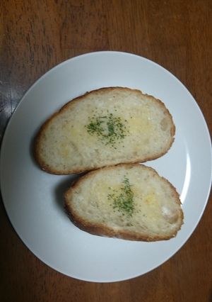 お手軽ガーリックトースト-レシピのメイン写真