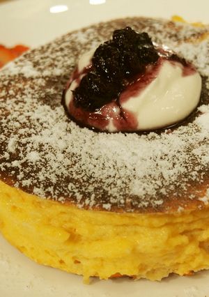 ふわふわのレモンリコッタスフレパンケーキ-レシピのメイン写真