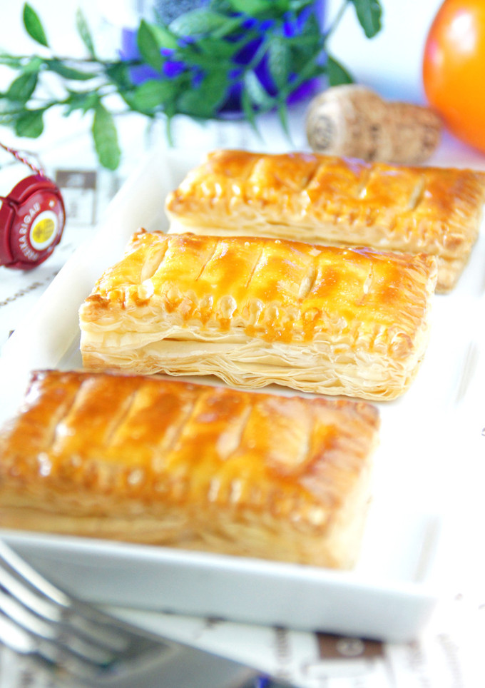 包んで焼くだけ✿濃厚とろとろ柿パイ✿-レシピのメイン写真