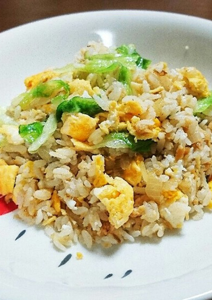 簡単☆鮭とレタスの炒飯-レシピのメイン写真