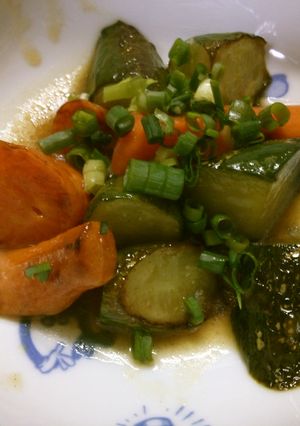 簡単♪ きゅうりと 人参の 塩炒め！-レシピのメイン写真