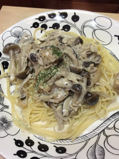 チキンとキノコのクリーム煮のスパゲッティ-レシピのメイン写真