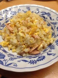 創味シャンタンDXで鮭チャーハン-レシピのメイン写真