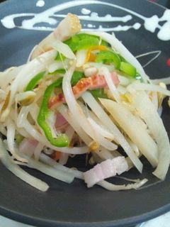 創味シャンタンで!じゃがいも入り野菜炒め-レシピのメイン写真
