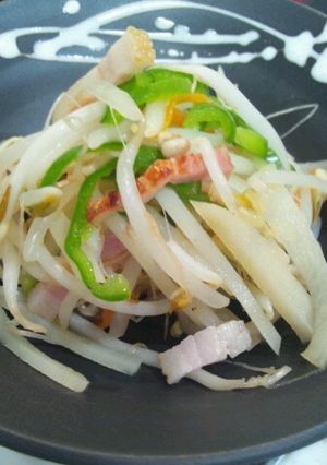 創味シャンタンで!じゃがいも入り野菜炒め-レシピのメイン写真