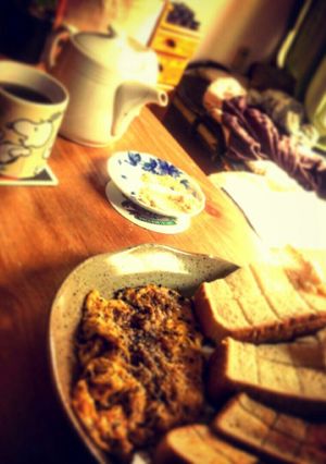 ふんわりスクランブルエッグのモーニング-レシピのメイン写真