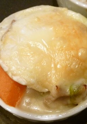 残り物シチューでココットカマン-レシピのメイン写真