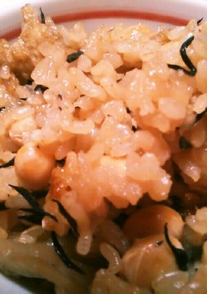 簡単☆即席☆ひじきと大豆の炊き込みご飯-レシピのメイン写真