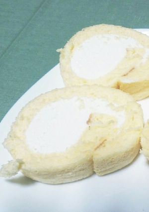 シンプルなロールケーキ-レシピのメイン写真