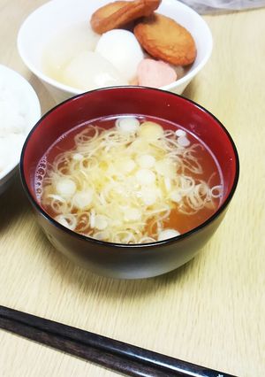 中華スープに変身！味噌汁-レシピのメイン写真