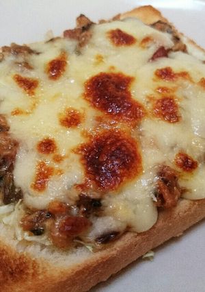 さばの味噌煮缶で☆簡単トースト-レシピのメイン写真