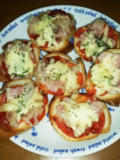 簡単フランスパンのピザ-レシピのメイン写真