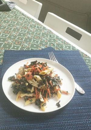 レッドケールとチキンのペンネサラダ-レシピのメイン写真
