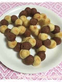 2色で可愛い焼きドーナツ-レシピのメイン写真