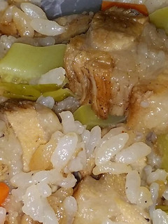 簡単♪角煮&ブロッコリーで炊き込みご飯♡-レシピのメイン写真