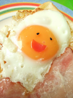 にっこり目玉焼きトースト君♪-レシピのメイン写真
