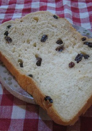 ふんわり♪しっとり♪♪黒糖レーズン食パン-レシピのメイン写真