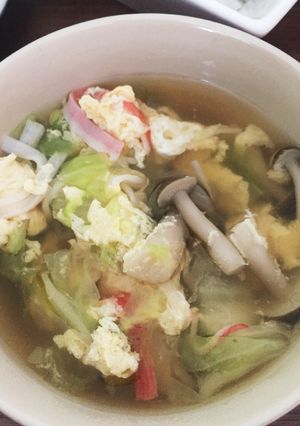 ぱぱっ白菜ときのことカニかまの中華スープ-レシピのメイン写真