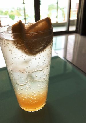 小さな幸せ♡黄金色のはちみつレモネード-レシピのメイン写真