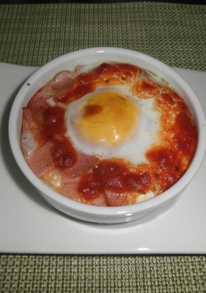 簡単!ハムタマ☆ココットカマン-レシピのメイン写真