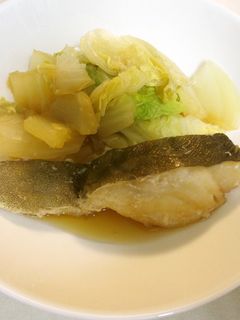 簡単・楽らくレシピ☆白菜とタラの煮物-レシピのメイン写真
