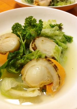 ホタテとレタスの岩塩スープ-レシピのメイン写真