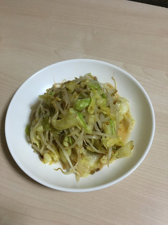 調味料一つ‼︎キャベツともやしの炒め物-レシピのメイン写真