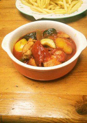 トマト缶で簡単チキン煮込み-レシピのメイン写真