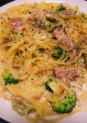 ベーコンとブロッコリーのクリームパスタ-レシピのメイン写真