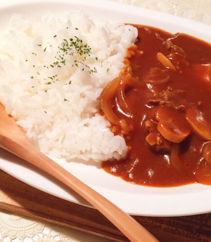 デミグラスソース缶で簡単＊ハヤシライス-レシピのメイン写真