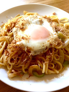 ランチに♪乾麺で焼うどん♪-レシピのメイン写真