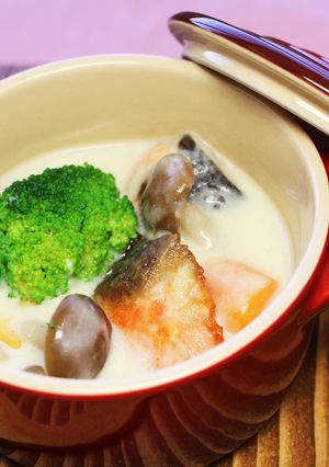 鮭とブロッコリーのクリームシチュー-レシピのメイン写真