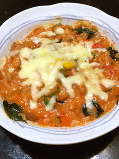簡単★余ったご飯でトマトチーズリゾット-レシピのメイン写真