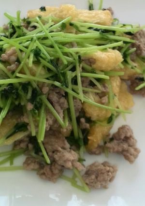 簡単～豆苗と油揚げの炒めもの-レシピのメイン写真