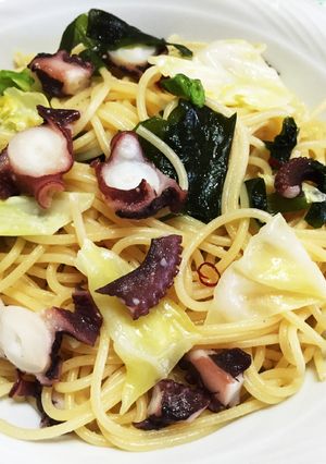 タコとキャベツのペペロンチーノ-レシピのメイン写真