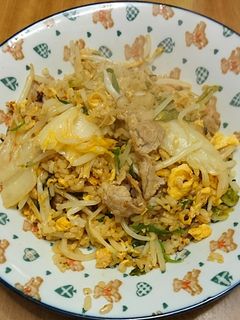 キムチ鍋の残り物でキムチ炒飯-レシピのメイン写真