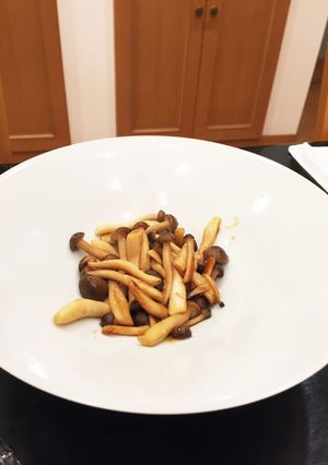 簡単☆しめじのニンニク炒め-レシピのメイン写真
