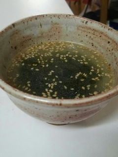 創味シャンタンDXで胡麻香るワカメスープ-レシピのメイン写真