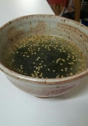 創味シャンタンDXで胡麻香るワカメスープ-レシピのメイン写真