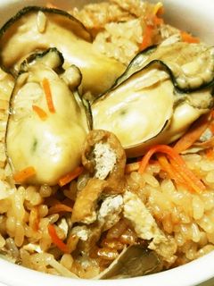 ♪炊き込みご飯♪牡蠣と茸のおこわ-レシピのメイン写真