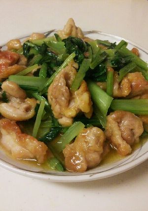 小松菜と鶏もも肉のシャンタン炒め-レシピのメイン写真