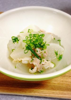 大根と豚バラの簡単シャンタン煮込み-レシピのメイン写真