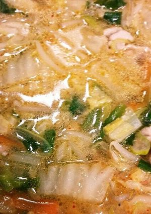 野菜たっぷり♡あつあつ美味い味噌ラーメン-レシピのメイン写真