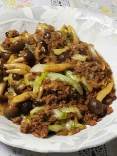 おかわり続出！キャベツの炒め物そぼろ風-レシピのメイン写真