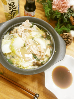 ラーメンのつゆ活用!豚鍋とんこつ風味-レシピのメイン写真