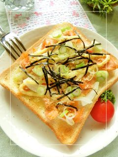 焼き鮭リメイク⋆和トースト-レシピのメイン写真